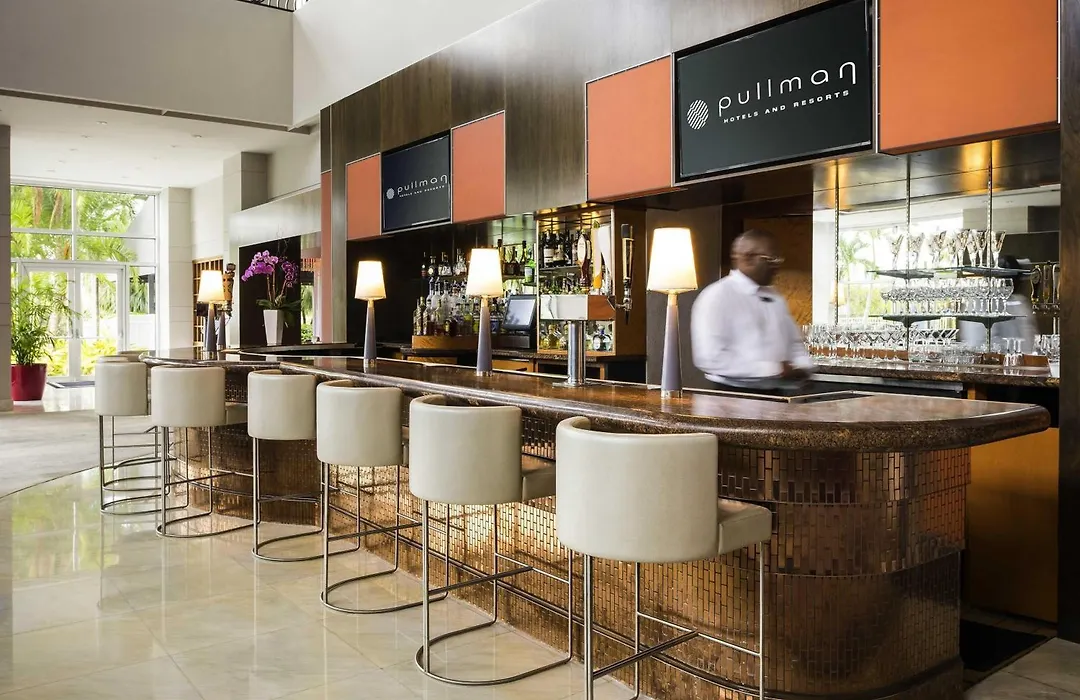 Pullman Miami Airport-1