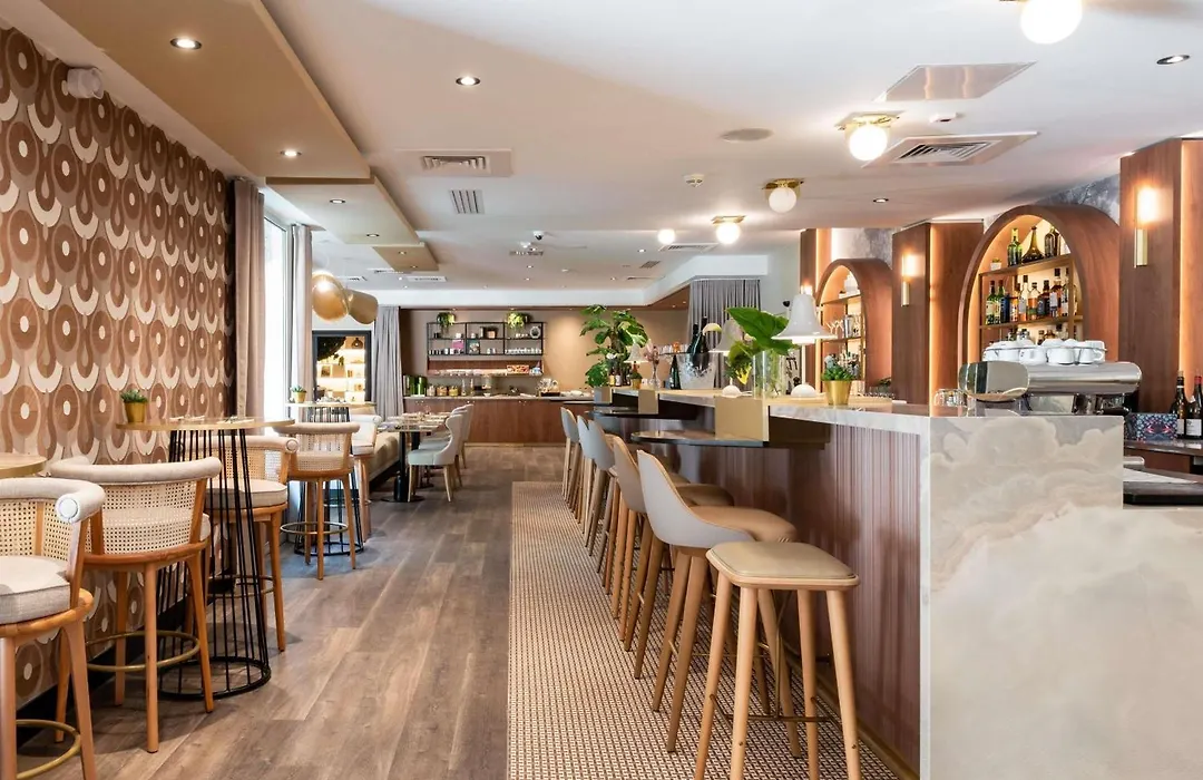Mercure Paris Ouest Saint Germain-1