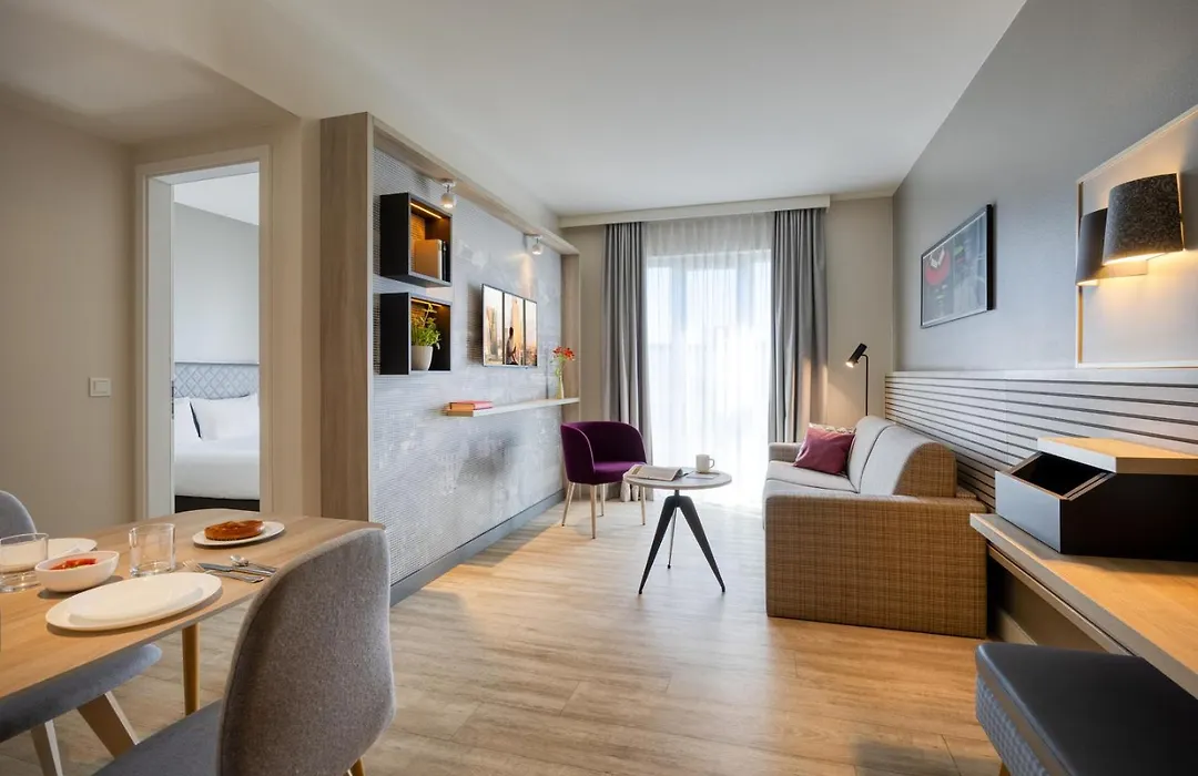 Citadines Arnulfpark Munich-1