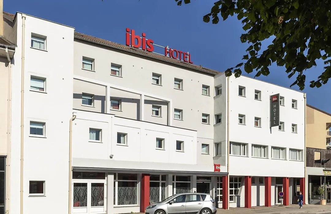 Ibis Saint-Die-1