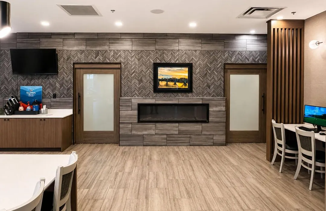 La Quinta Inn & Suites By Wyndam Knoxville West-1
