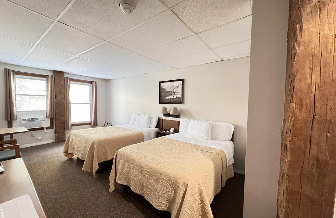 Lake Ontario Motel & Inn-1