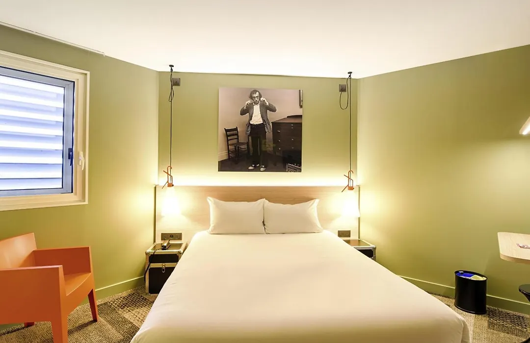 ibis Styles Lyon Centre Confluence-1
