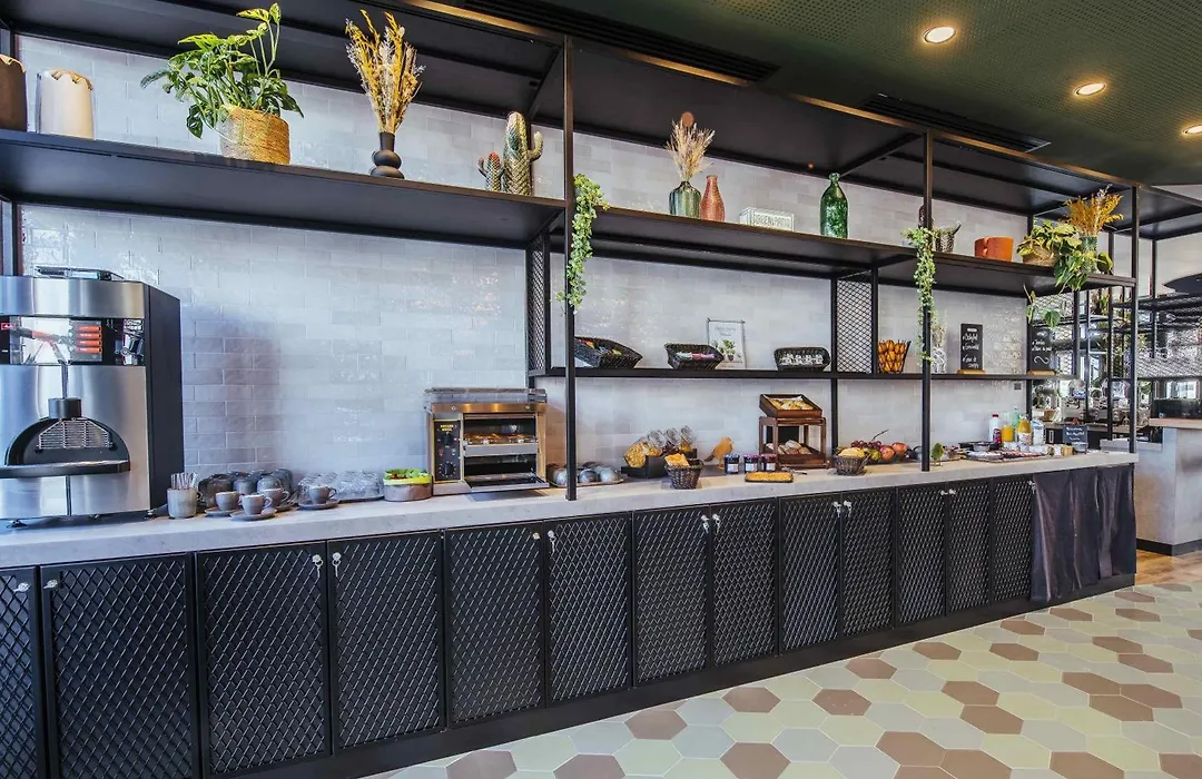Ibis Styles Rouen Centre Rive Gauche-1