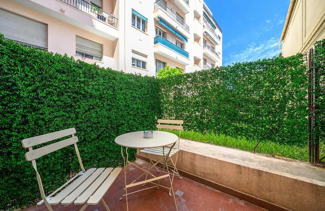 Hotel Comte De Nice-1