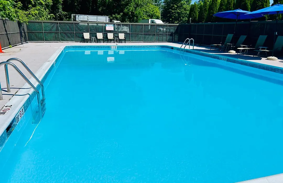 Comfort Inn & Suites Danbury-Bethel-1