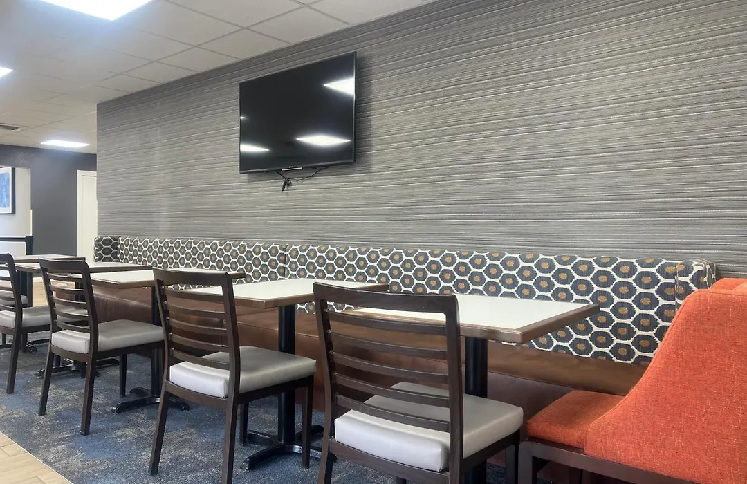 Quality Inn Richmond North-1