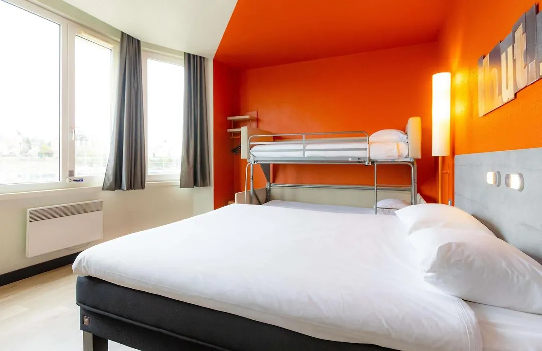 ibis budget Besançon Centre Gare-1