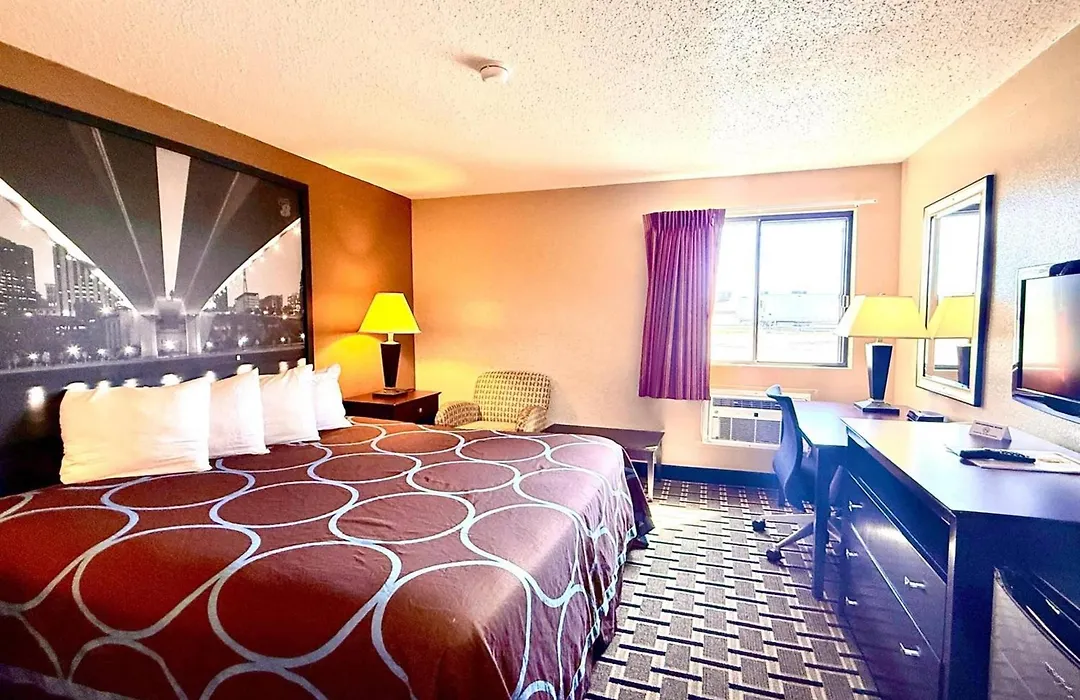 Super 8 By Wyndham Melrose-1