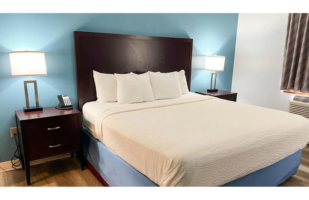 Studio 6 Suites - Tiffin, Oh-1
