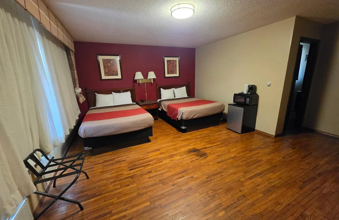 Eastwood Inn Of Wadena-1
