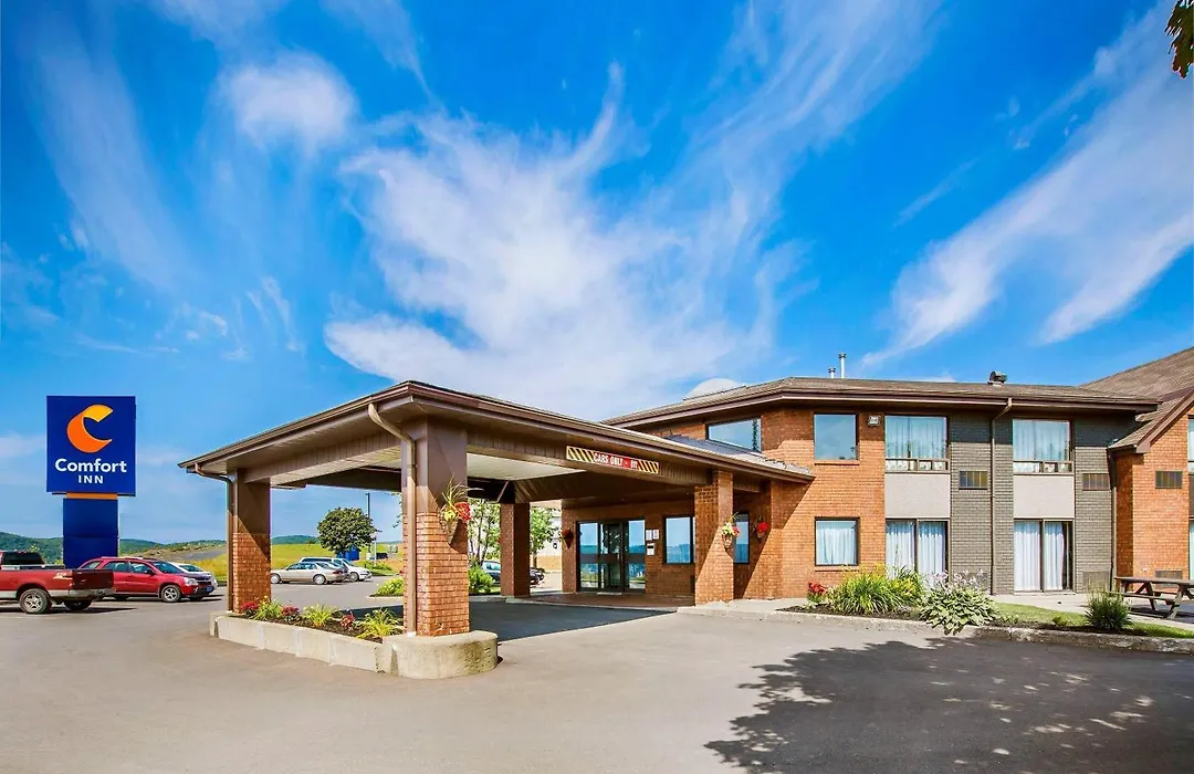 Comfort Inn Saskatoon Centre-1