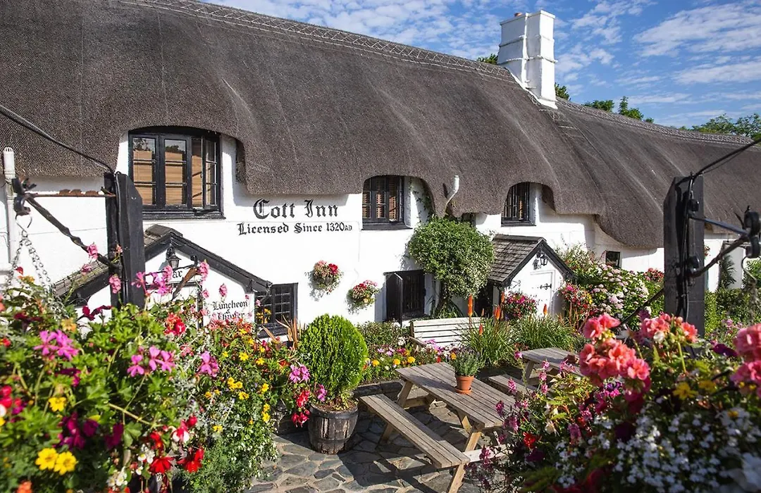The Cott Inn-1