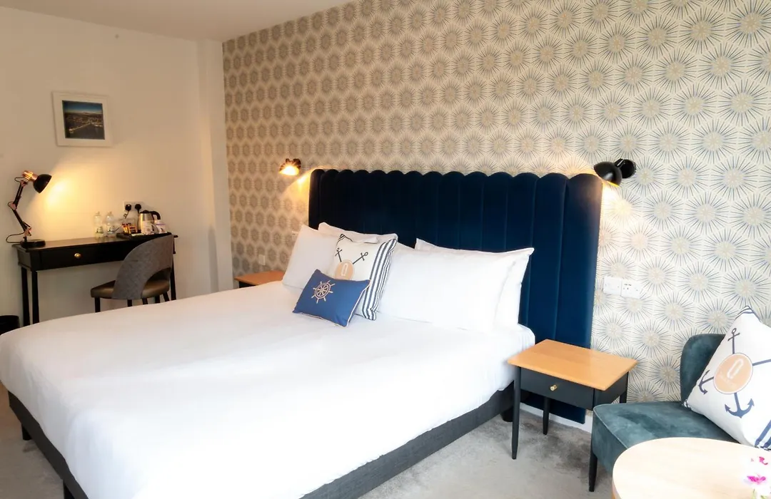Queens Hotel & Spa Bournemouth-1