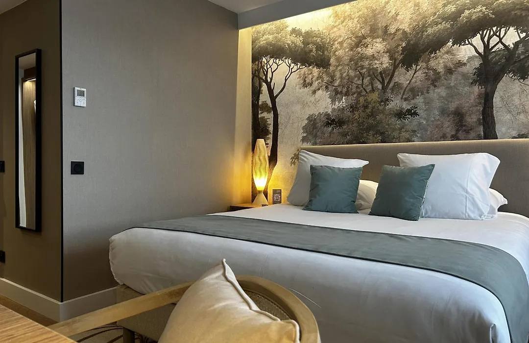 Best Western Plus Hotel Admiral-1