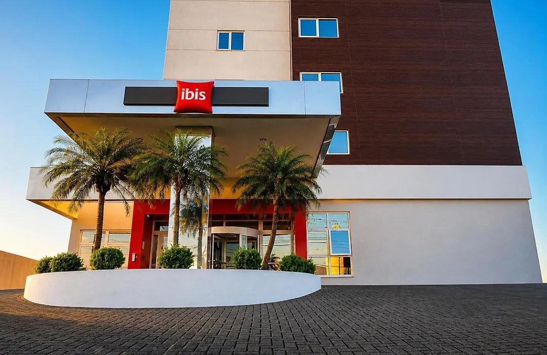 Ibis Chapeco-1