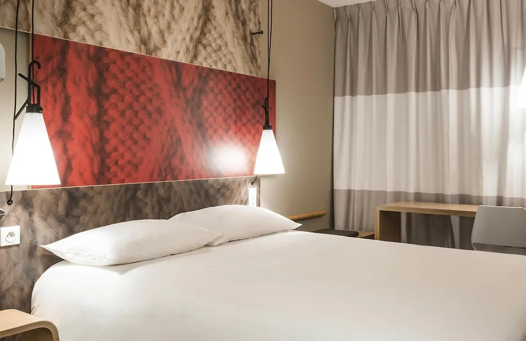 ibis Apartado-1