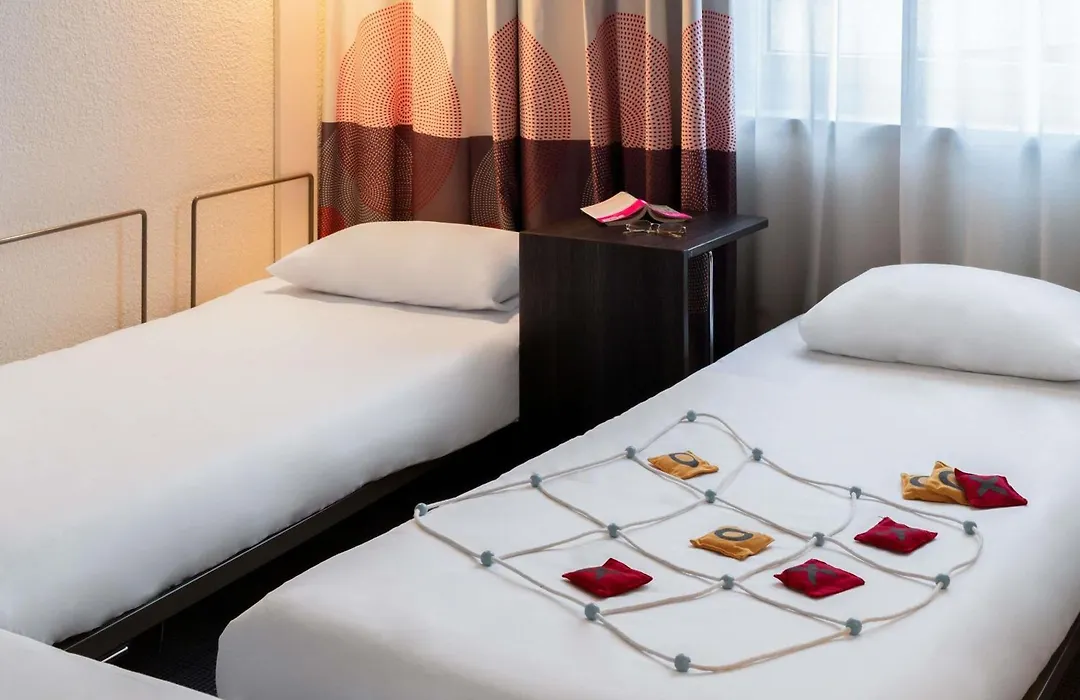 Novotel Paris 17-1