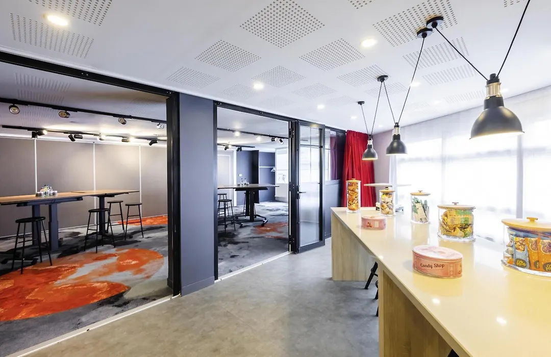 Mercure Paris Massy Gare Tgv-1