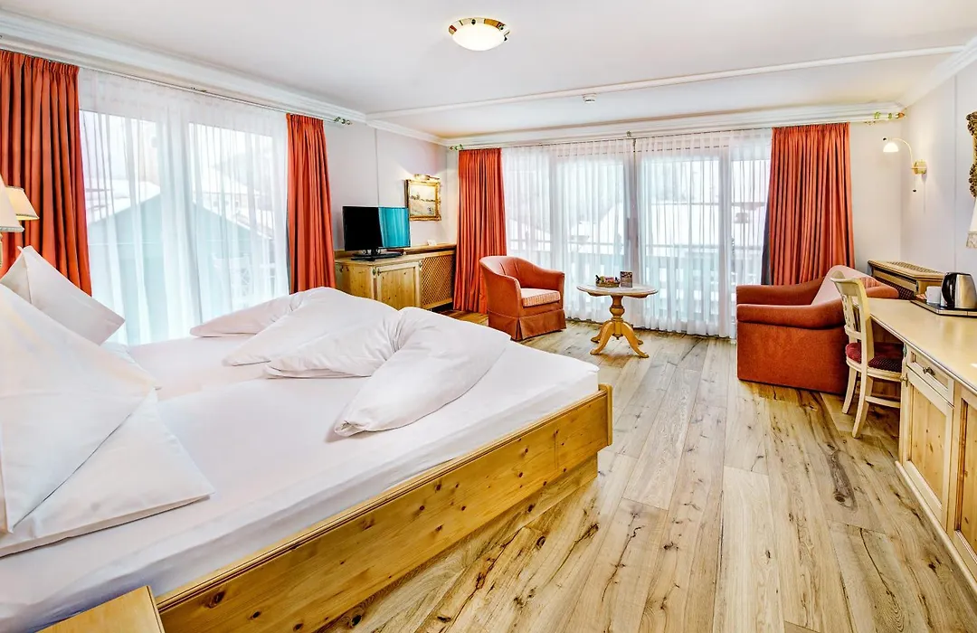 Boutique-Hotel Bauer - Inklusive Winter Mobility Ticket Und Inklusive Sommer Joker Card Und Sommer Mobility Ticket-1