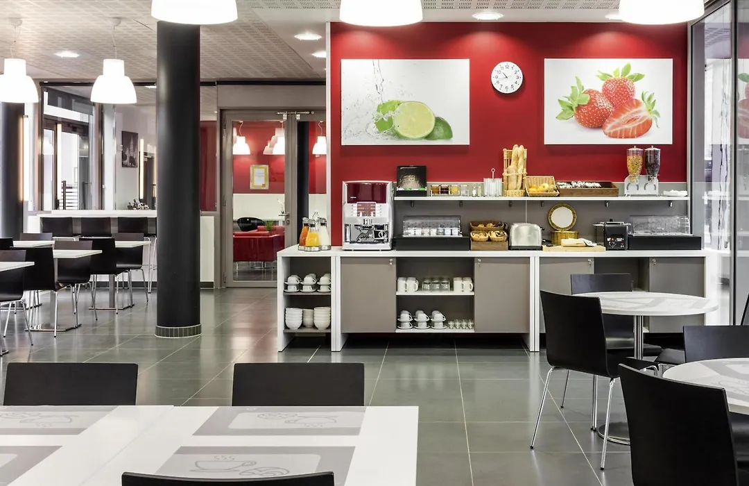 Aparthotel Adagio Access Paris Clichy-1