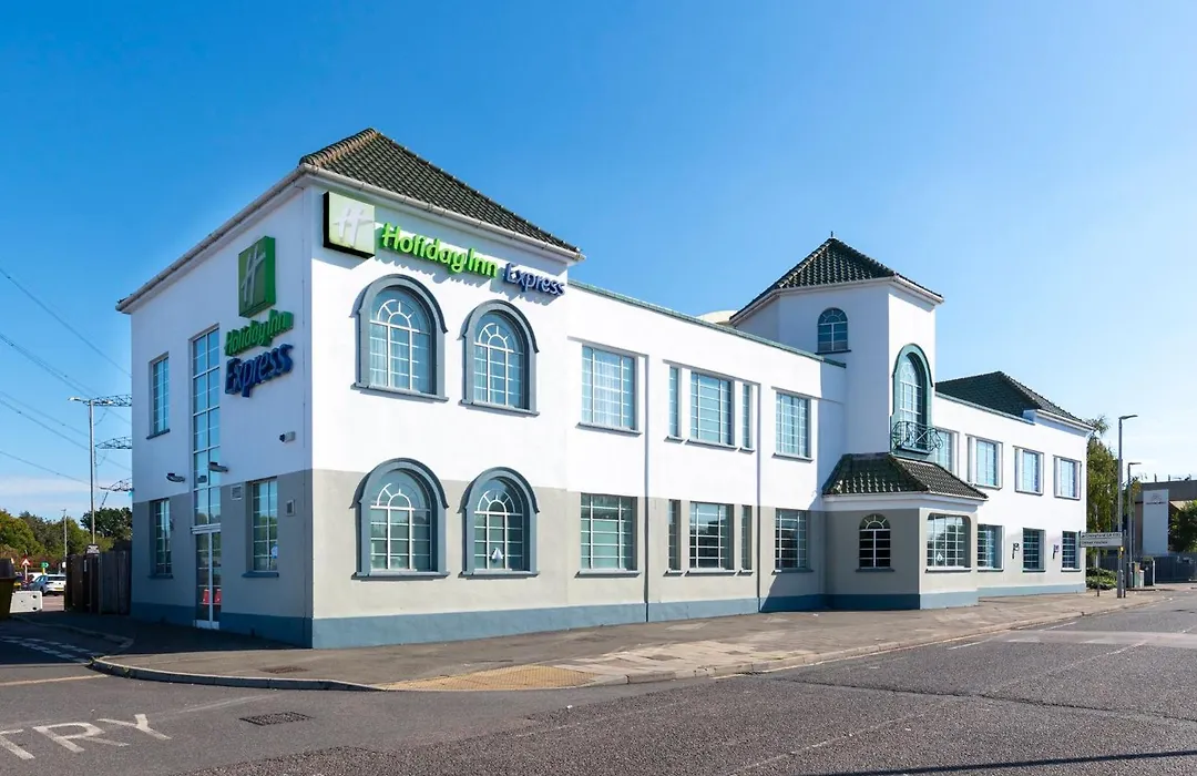 Holiday Inn Express London Chingford By Ihg-1
