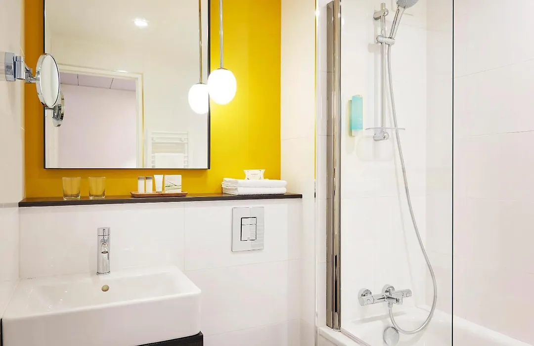 B&B Hotel Paris 17 Batignolles-1