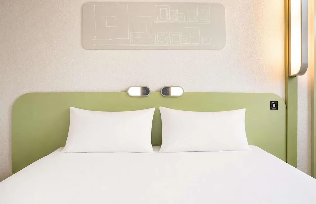 ibis budget Caen Porte de Bretagne-1