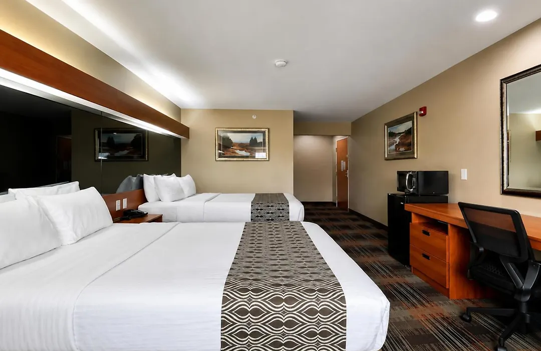 Microtel Inn & Suites By Wyndham Bozeman-1