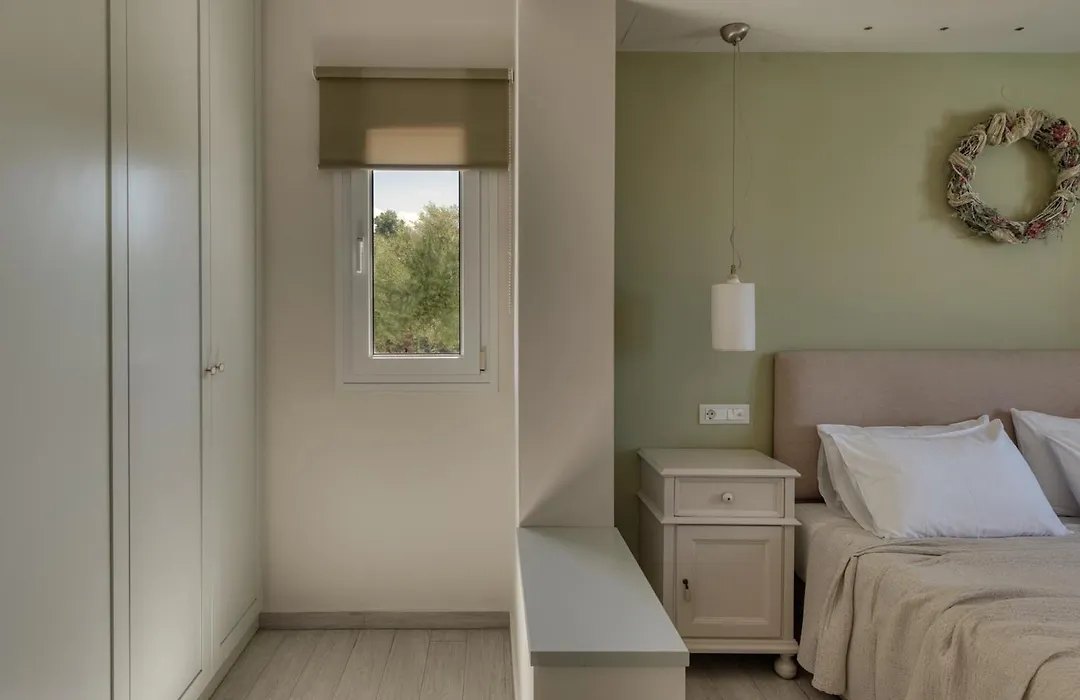 Erietta Aparthotel-1