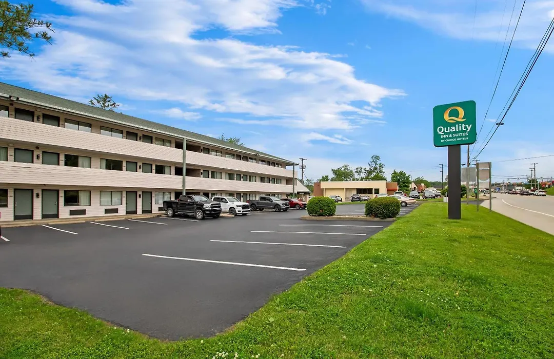 Quality Inn & Suites Gibsonia - Pittsburgh North-1