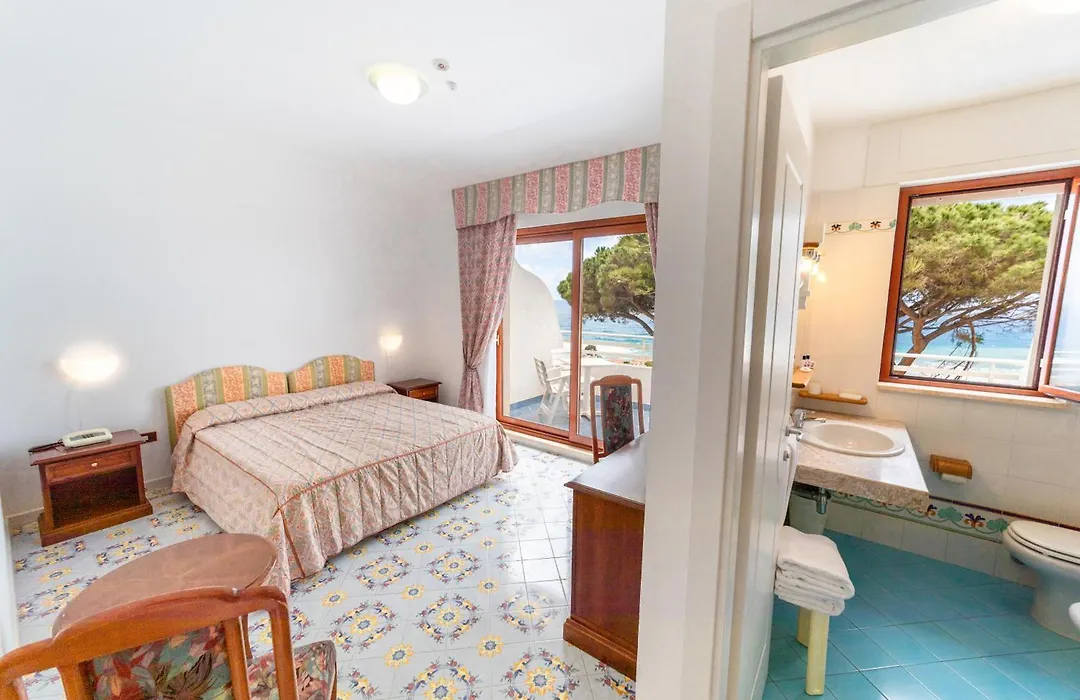 Hotel La Castellana-1