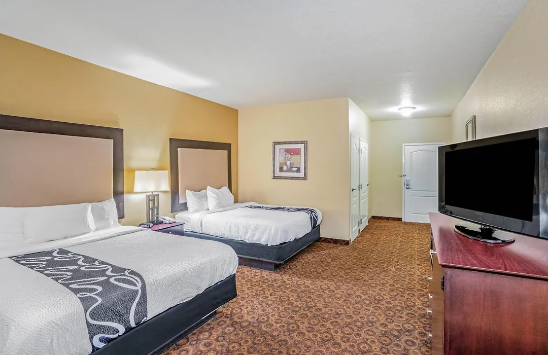 La Quinta By Wyndham Vicksburg-1