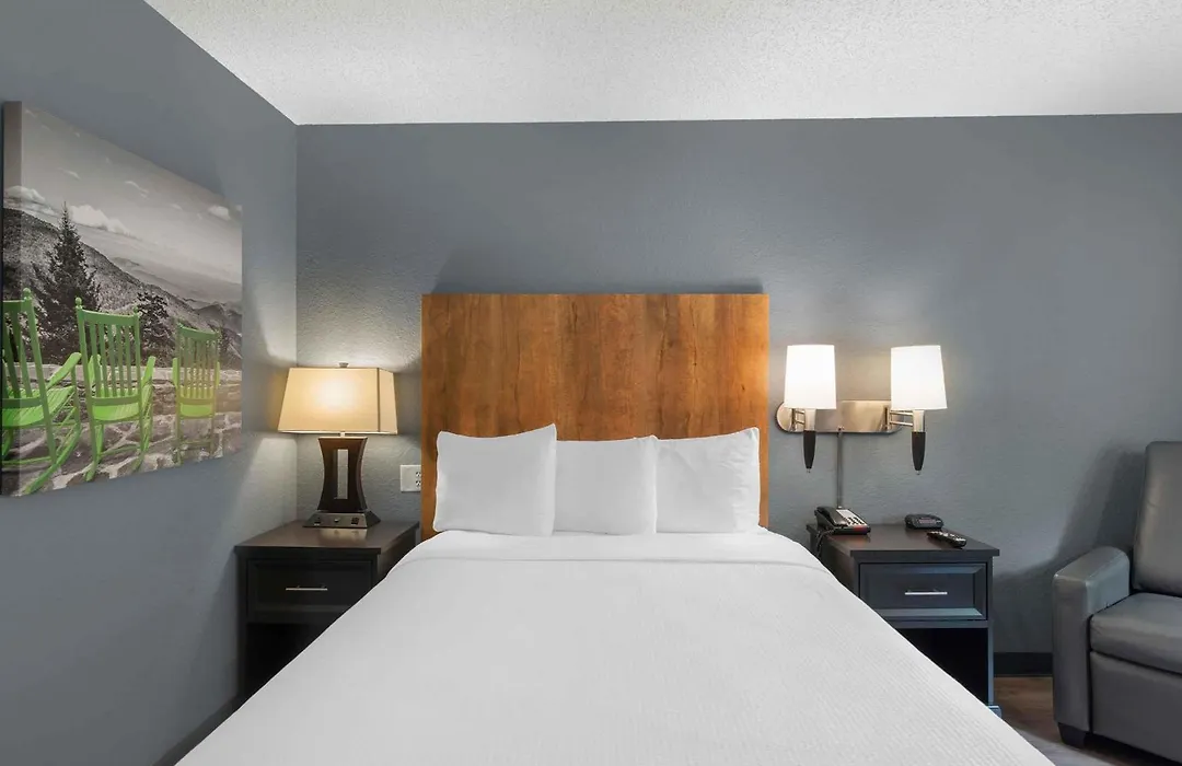 Extended Stay America Premier Suites - Miami - Downtown Brickell - Cruise Port-1