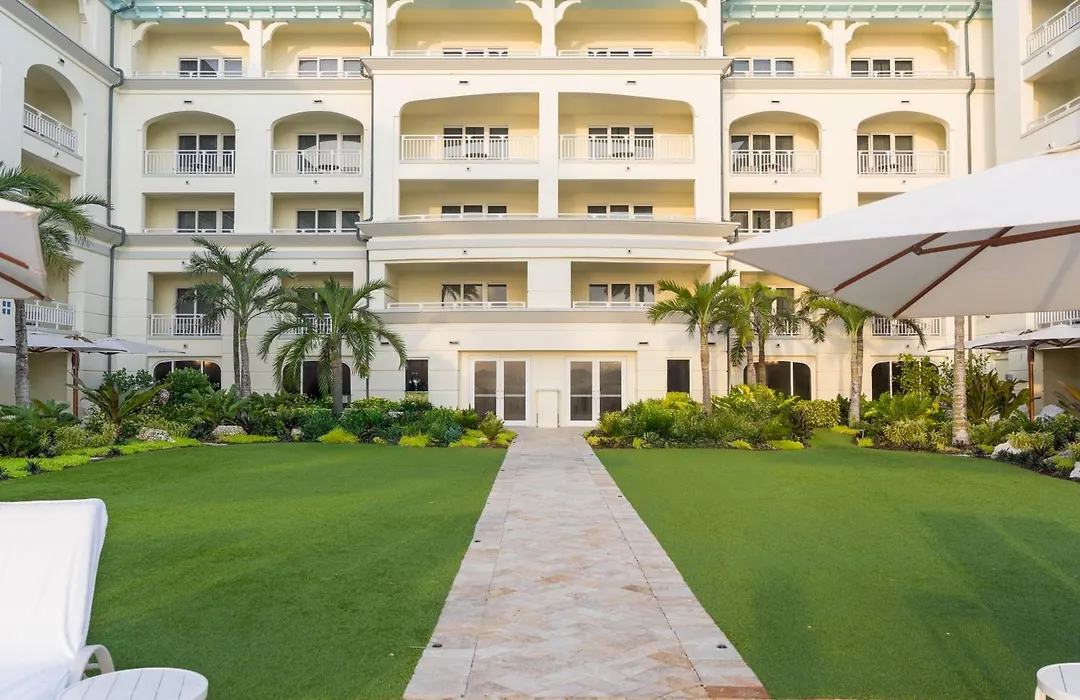 Eau Resort & Spa-1