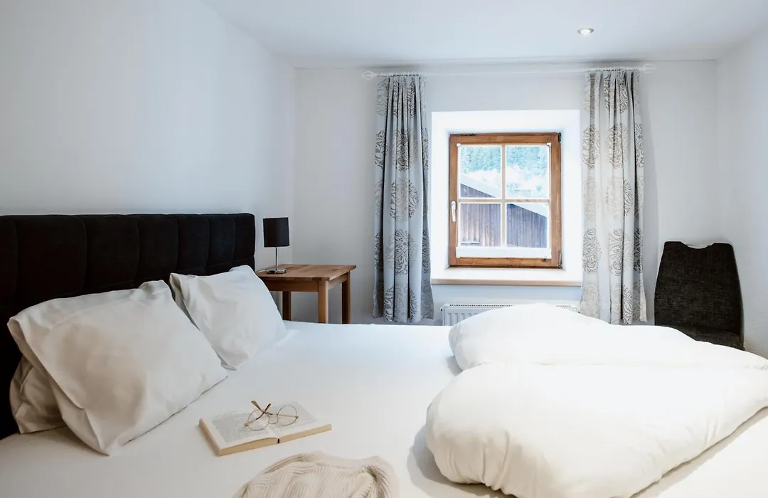 Berghotel Basur-1