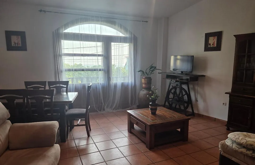 Apartamentos&Casa Rural Boada con Jardin Interior y Barbacoa-1