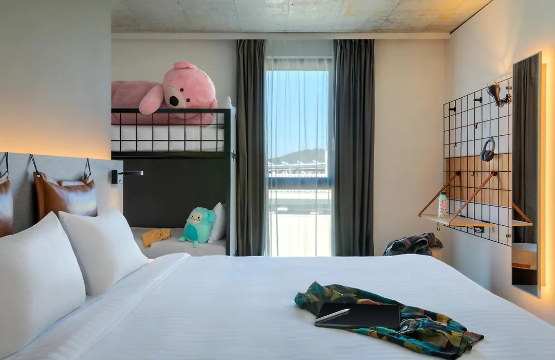 Moxy Outletcity Metzingen-1