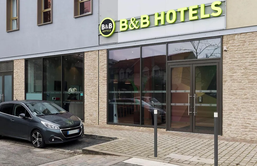 B&B HOTEL Versailles Rocquencourt-1
