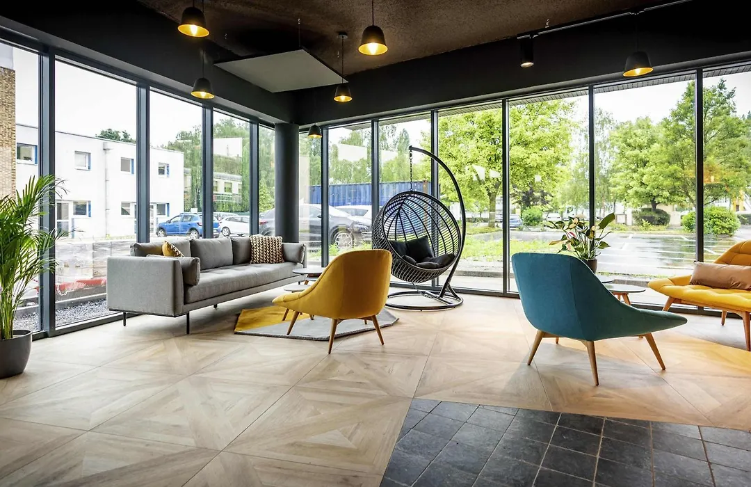 ibis Styles Valenciennes Petite Foret-1