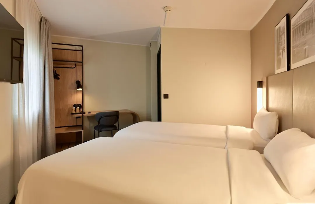Campanile Prime - Paris - Porte De Bagnolet-1