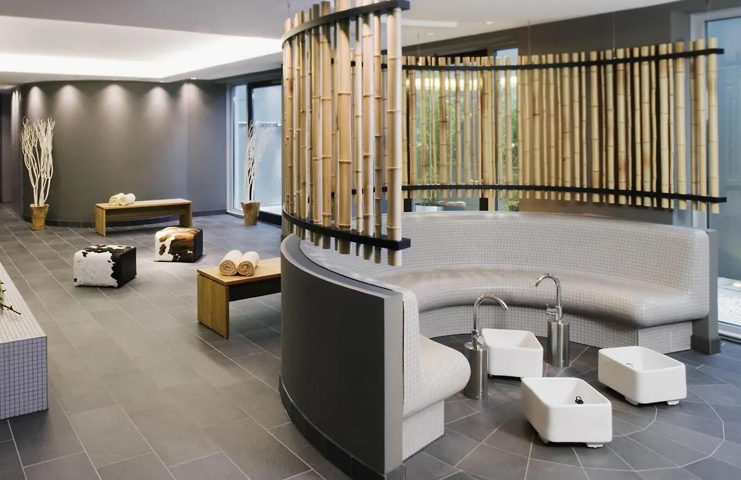 MÖVENPICK Hotel Stuttgart Airport-1