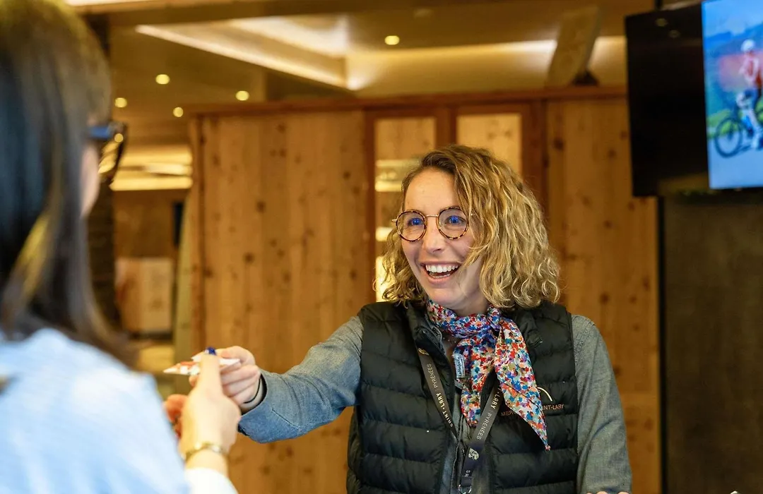 Mercure Saint-Lary-1