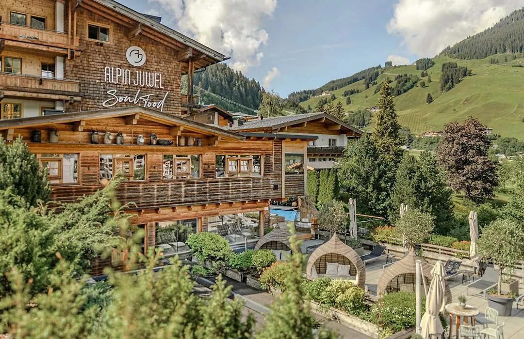 Alpin Juwel - Bio Und Wellnesshotel-1