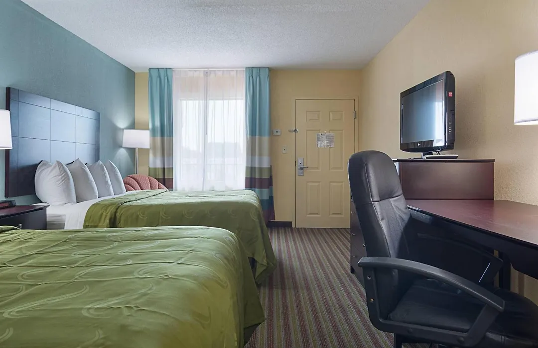 Quality Inn Calhoun North I-75-1