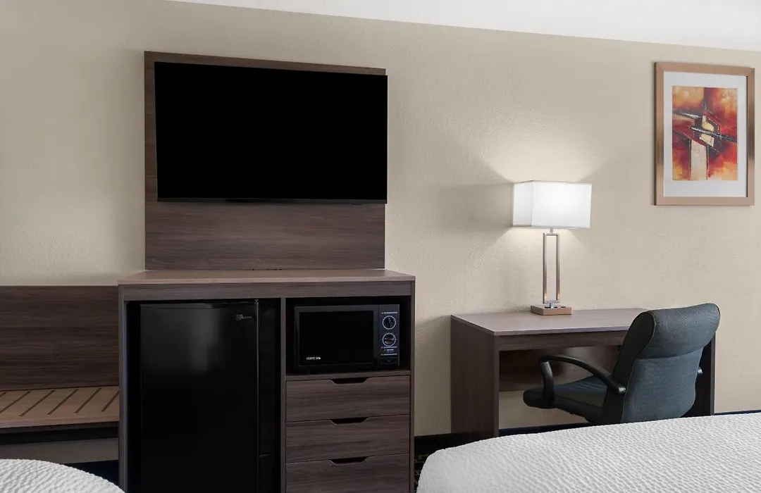 Baymont By Wyndham Santa Fe-1