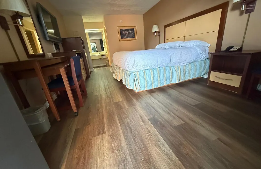 Camilla Inn & Suites-1