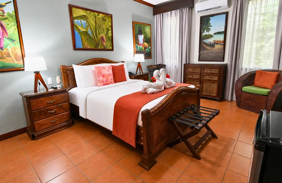 Hotel Casa Roland Golfito Resort-1