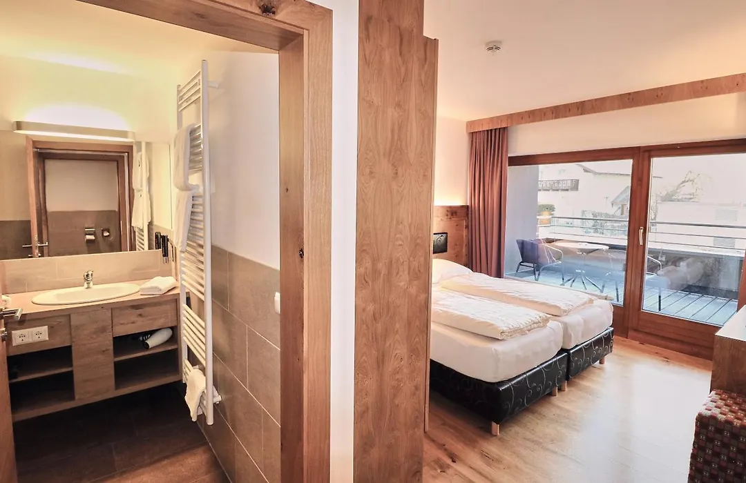 Hotel Traube-1