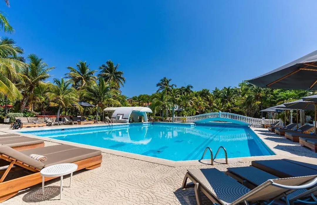 Hotel Cocoliso Island Resort-1